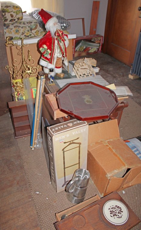 Image for HUGE VINTAGE TIME CAPSULE AUCTION