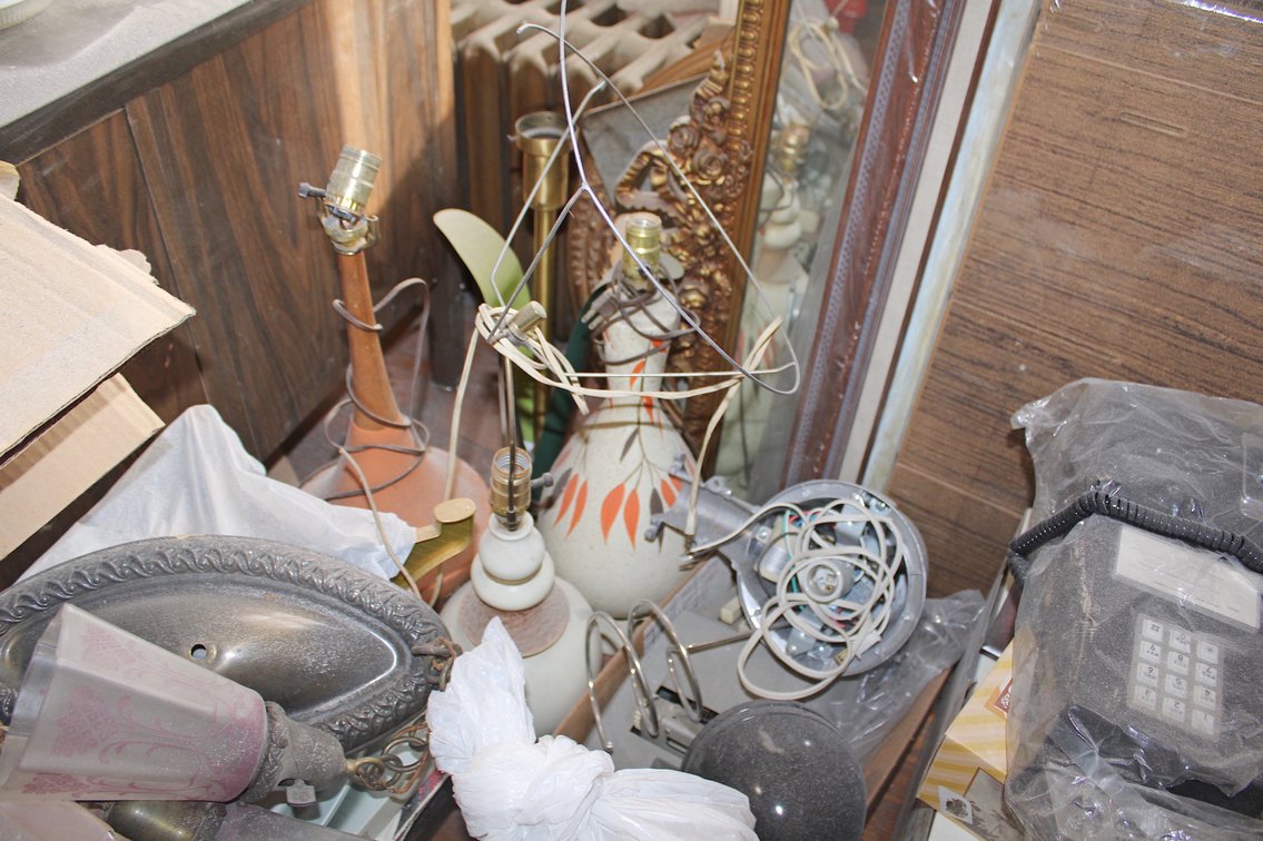 Image for HUGE VINTAGE TIME CAPSULE AUCTION