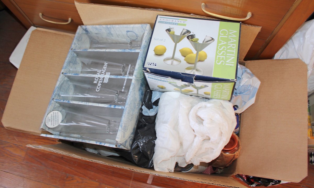 Image for HUGE VINTAGE TIME CAPSULE AUCTION