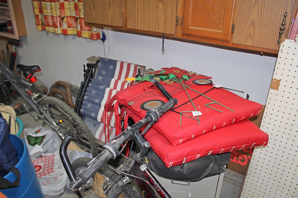 Image for ESTATE AUCTION