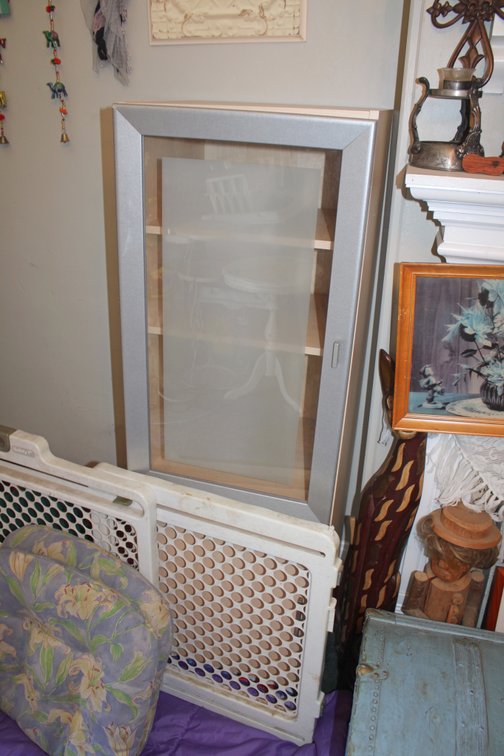 Image for EMERGENCY VINTAGE ESTATE AUCTION