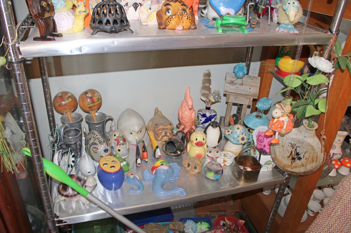 Image for EMERGENCY VINTAGE ESTATE AUCTION