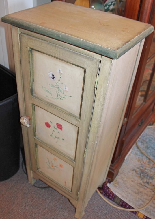 Image for EMERGENCY VINTAGE ESTATE AUCTION