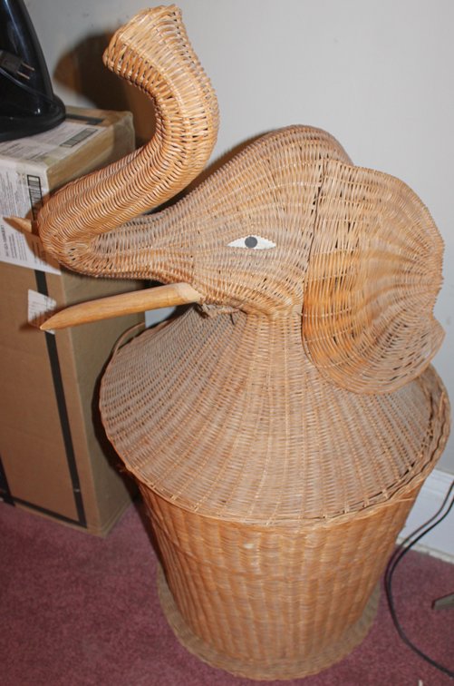 Image for EMERGENCY VINTAGE ESTATE AUCTION