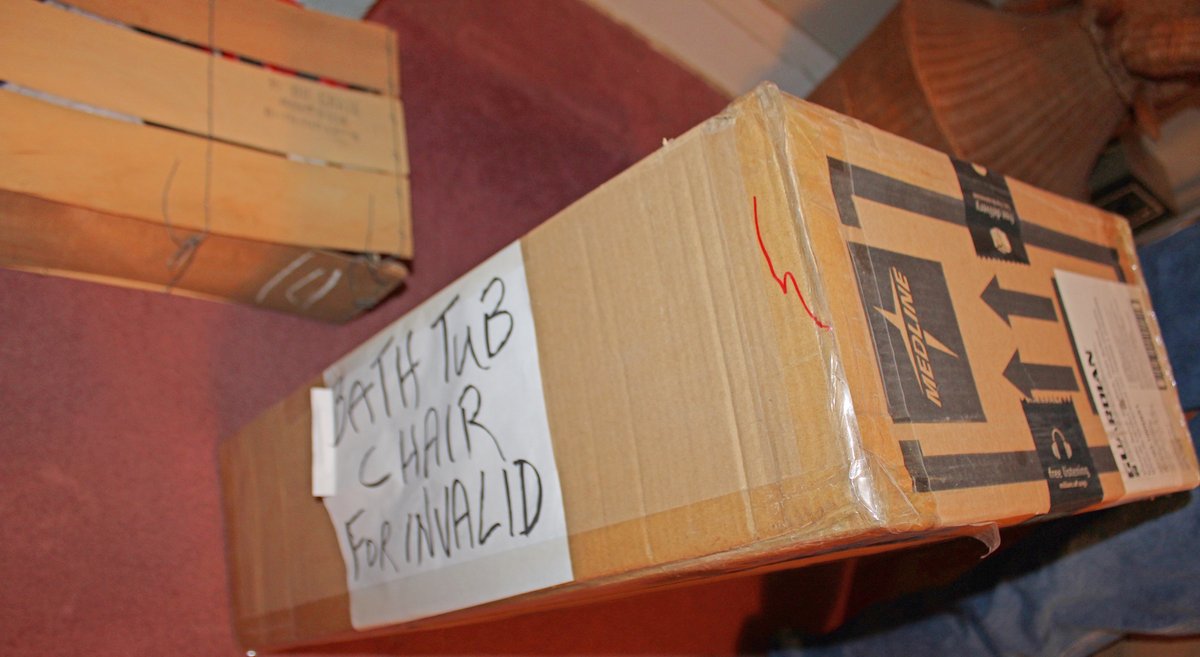 Image for EMERGENCY VINTAGE ESTATE AUCTION