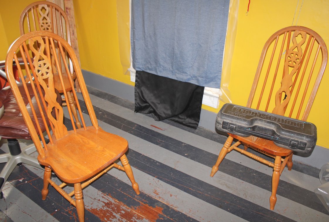 Image for EMERGENCY VINTAGE ESTATE AUCTION