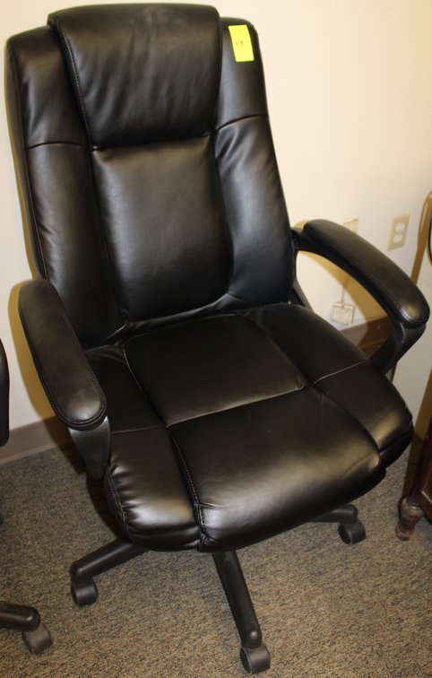 Like New Leather Executive Desk Chair