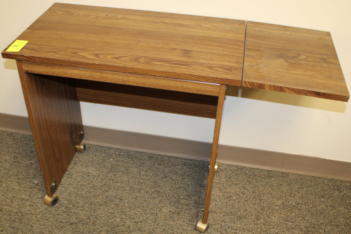 Small Roll-Around Desk