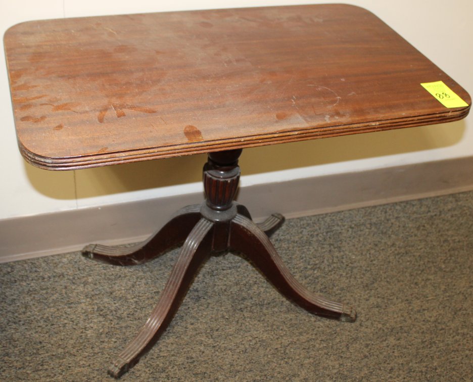 Antique Duncan Phyfe Mahogany Table