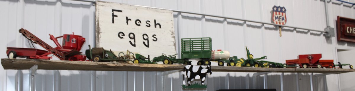 Image for FANTASTIC MOVING AUCTION