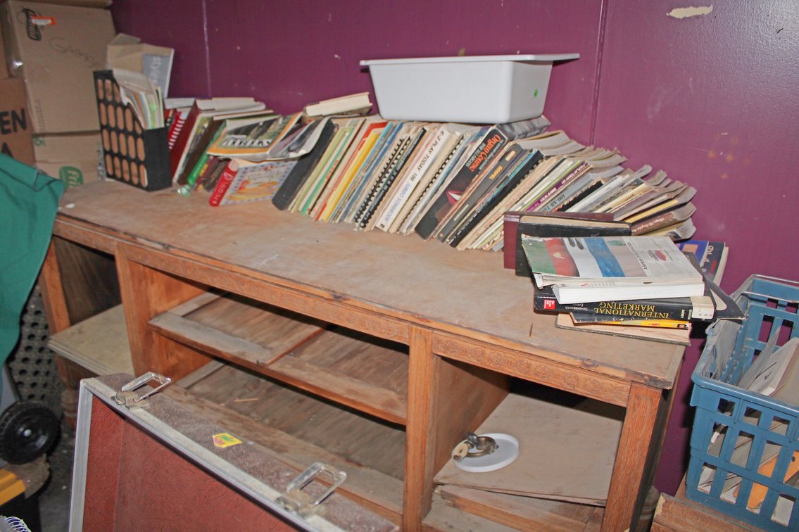 Image for ESTATE AUCTION