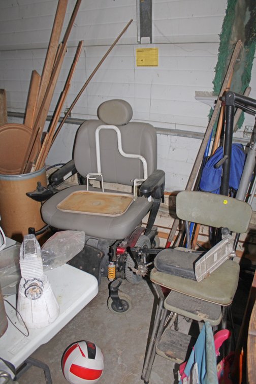 Image for ESTATE AUCTION