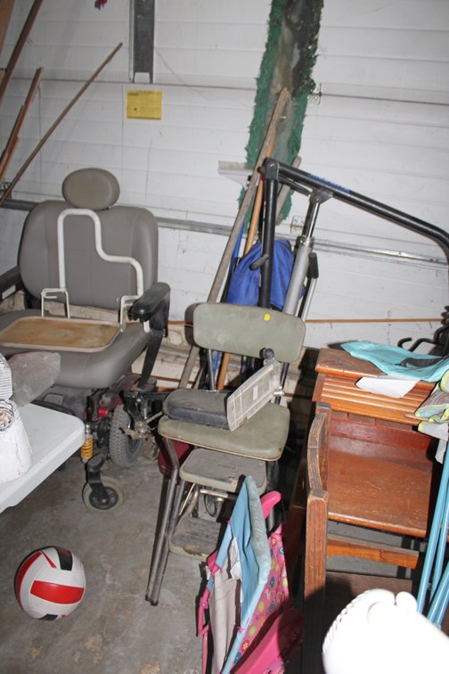 Image for ESTATE AUCTION