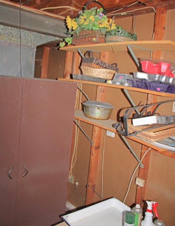 Image for ESTATE AUCTION