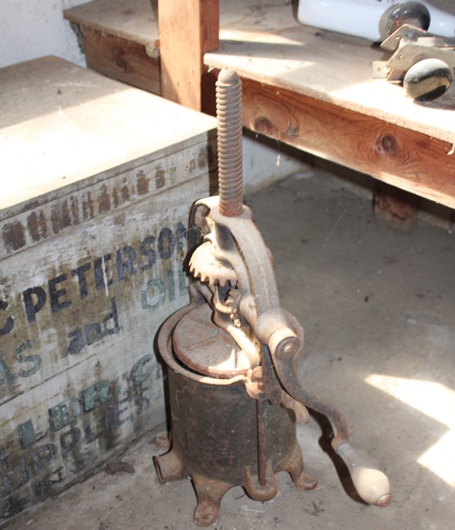 Image for ESTATE AUCTION