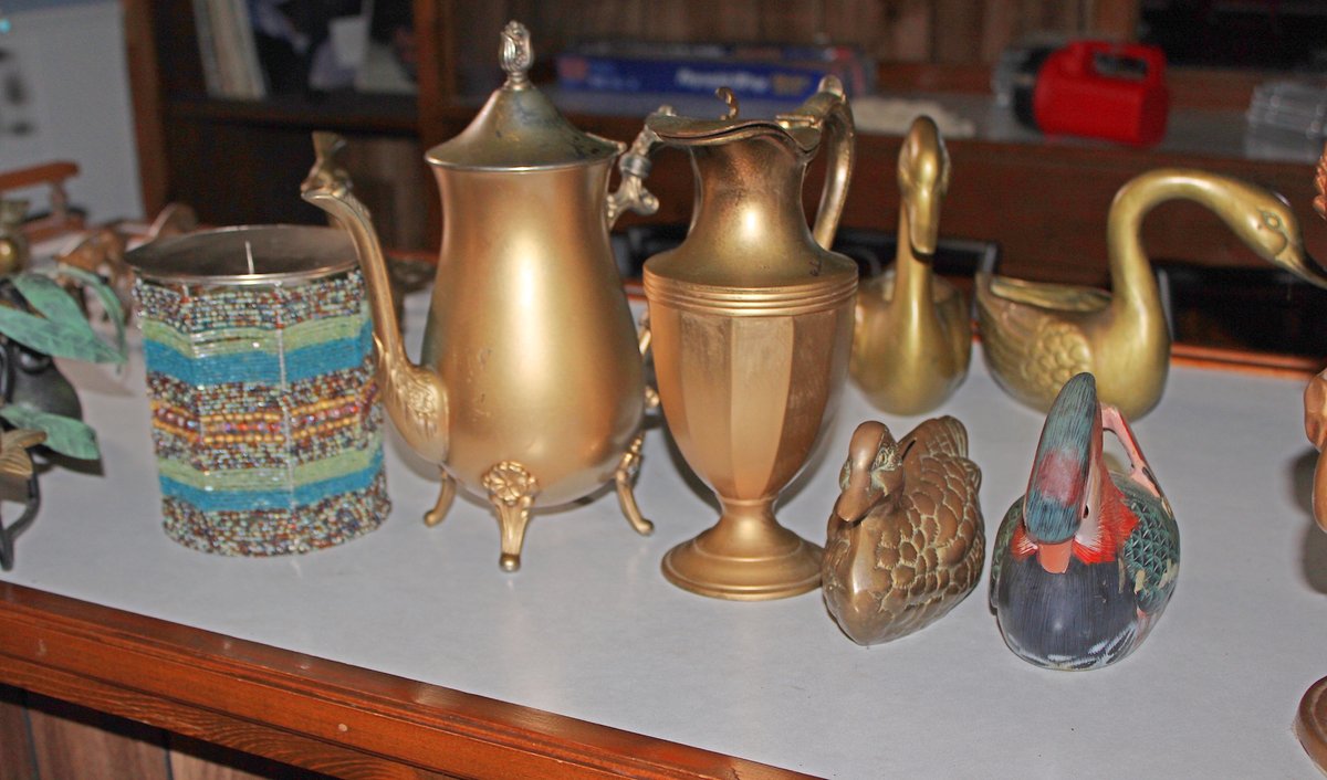 Image for UPSCALE MOVING AUCTION