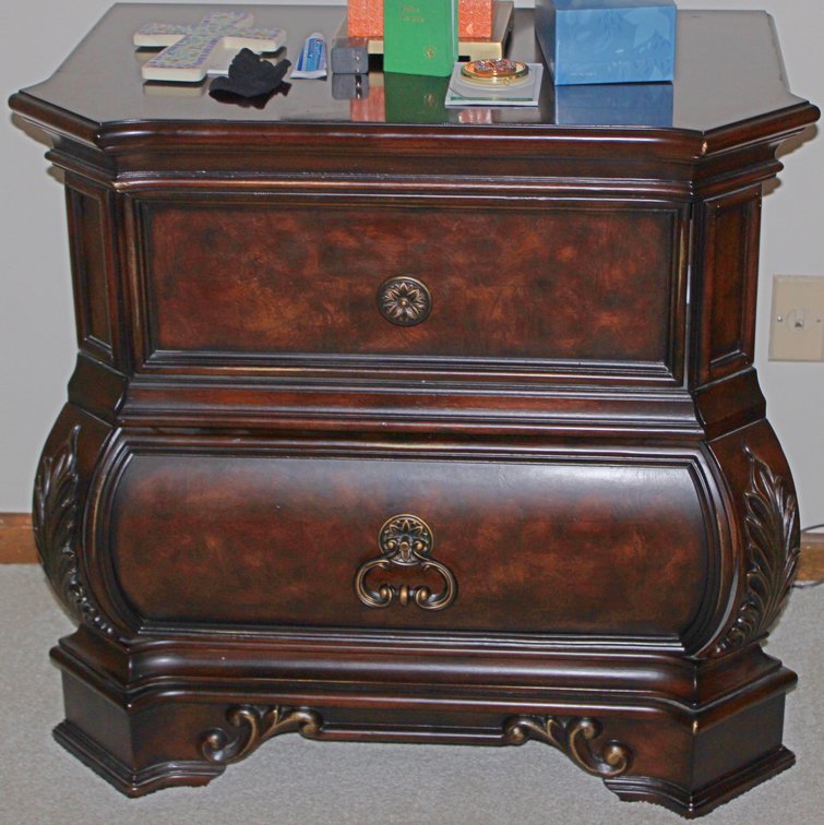 Image for UPSCALE MOVING AUCTION
