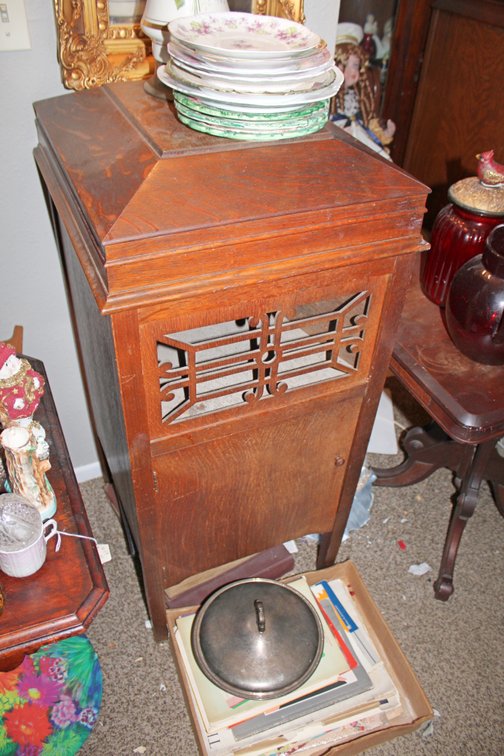 Image for EMERGENCY INDOOR ANTIQUE DEALER ESTATE AUCTION PART 1