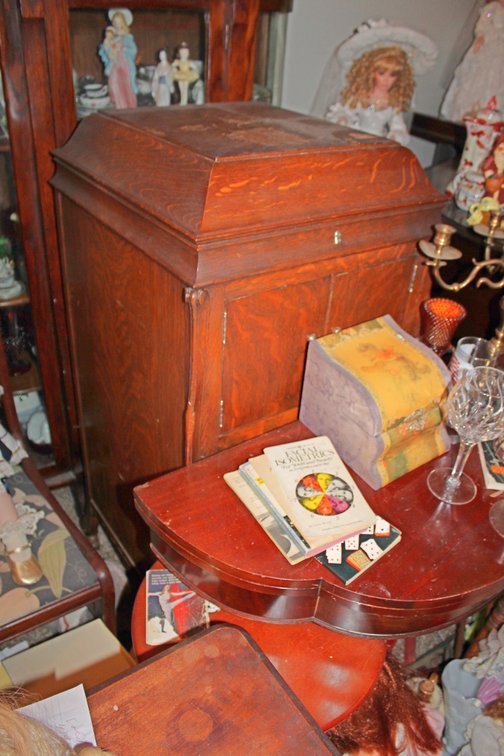 Image for EMERGENCY INDOOR ANTIQUE DEALER ESTATE AUCTION PART 1