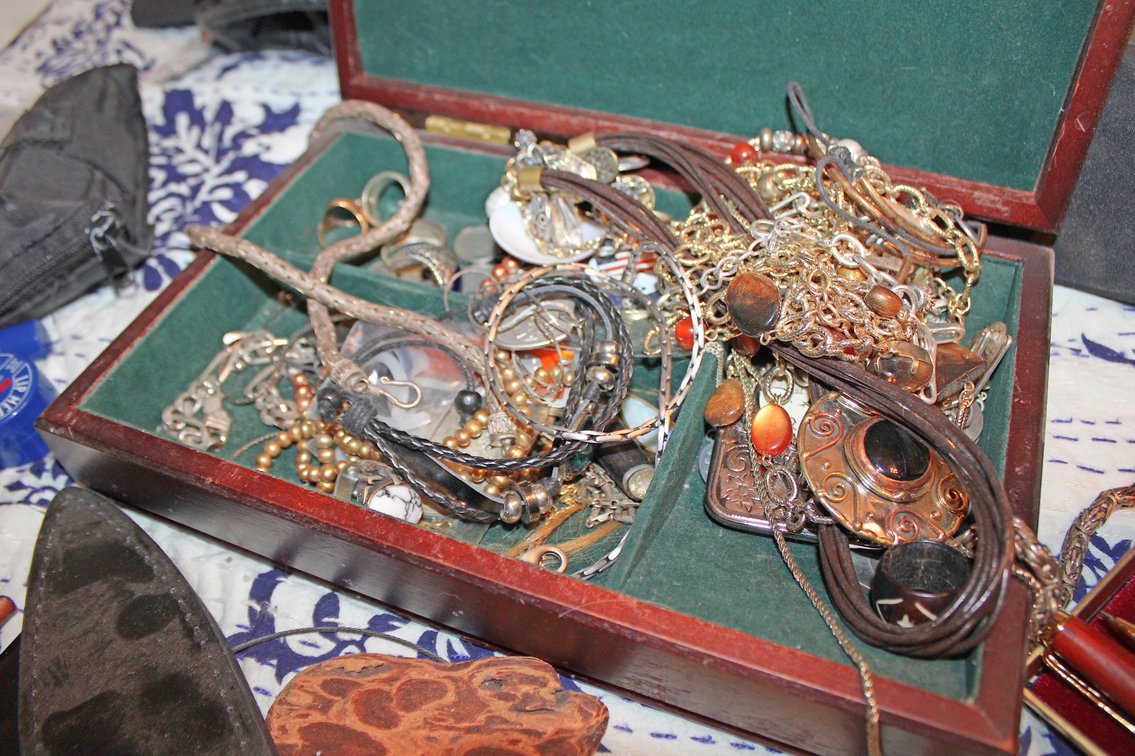 Image for ESTATE AUCTION
