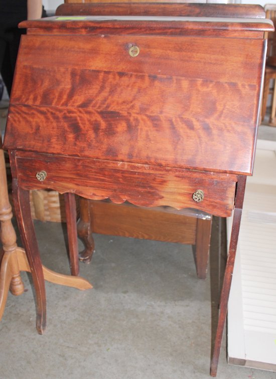 Image for ESTATE AUCTION