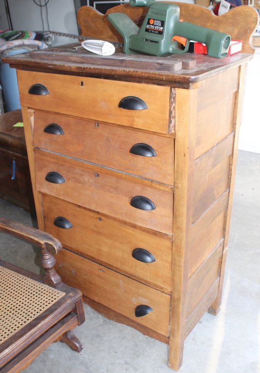 Image for ESTATE AUCTION