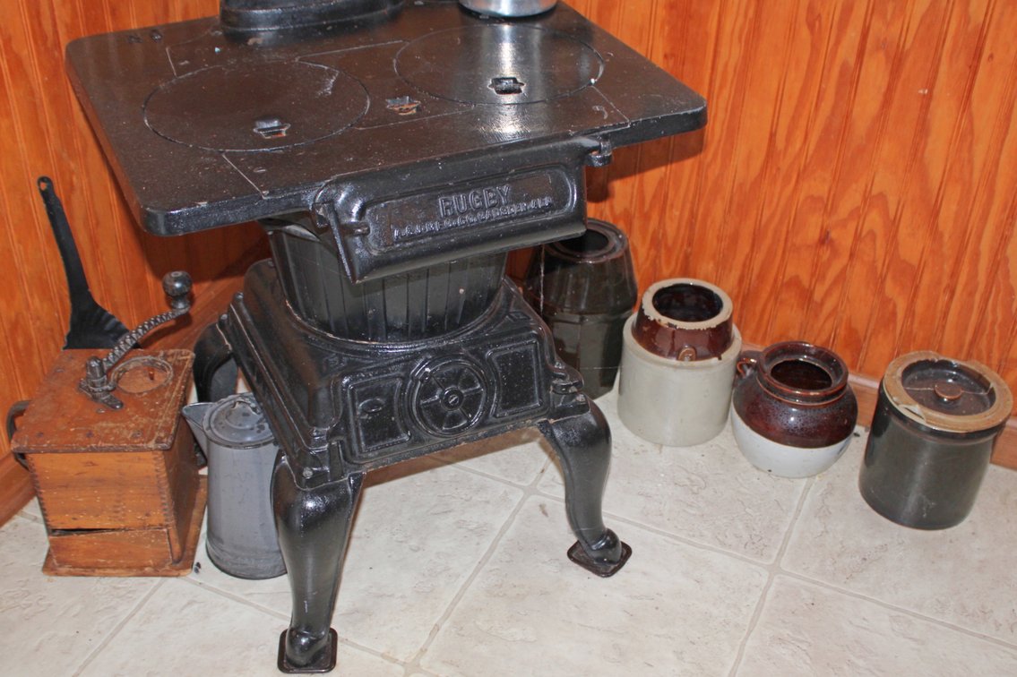 Image for ESTATE AUCTION
