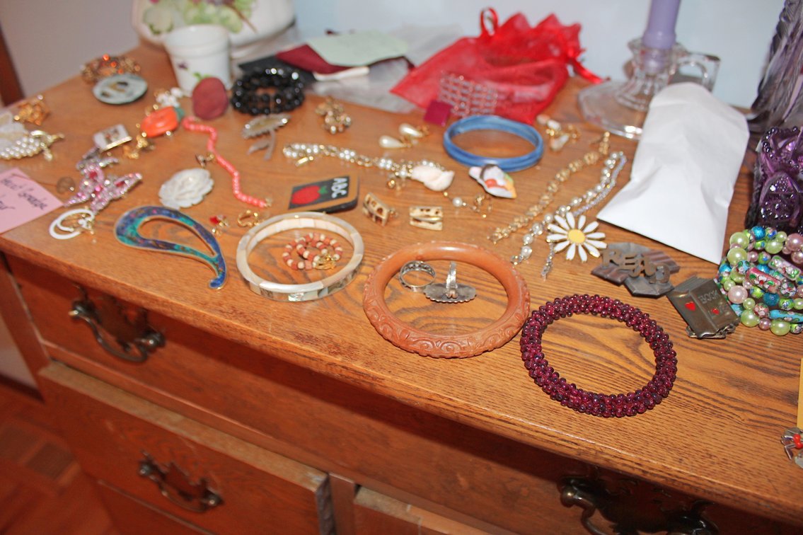 Image for ESTATE AUCTION