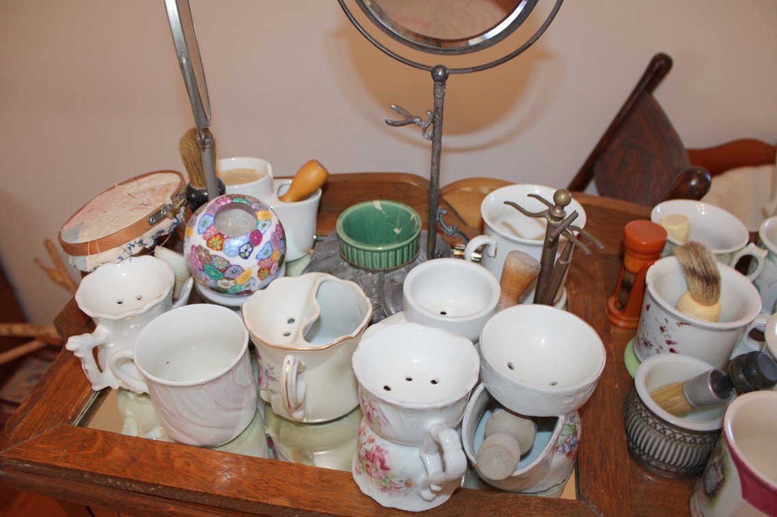 Image for ESTATE AUCTION