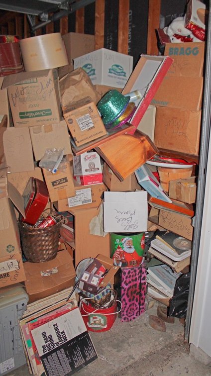 Image for EMERGENCY ANTIQUE DEALER'S INDOOR MYSTERY ESTATE AUCTION