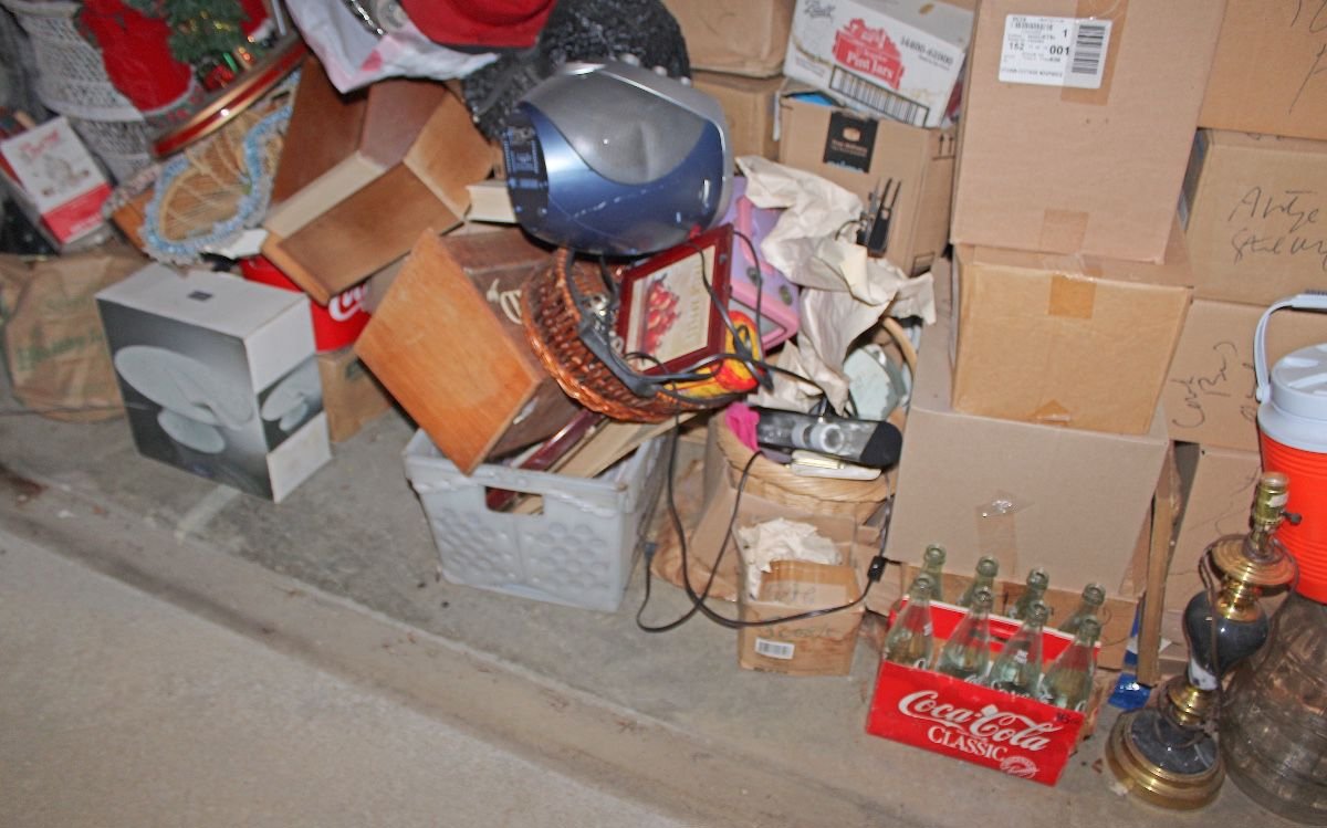 Image for EMERGENCY ANTIQUE DEALER'S INDOOR MYSTERY ESTATE AUCTION