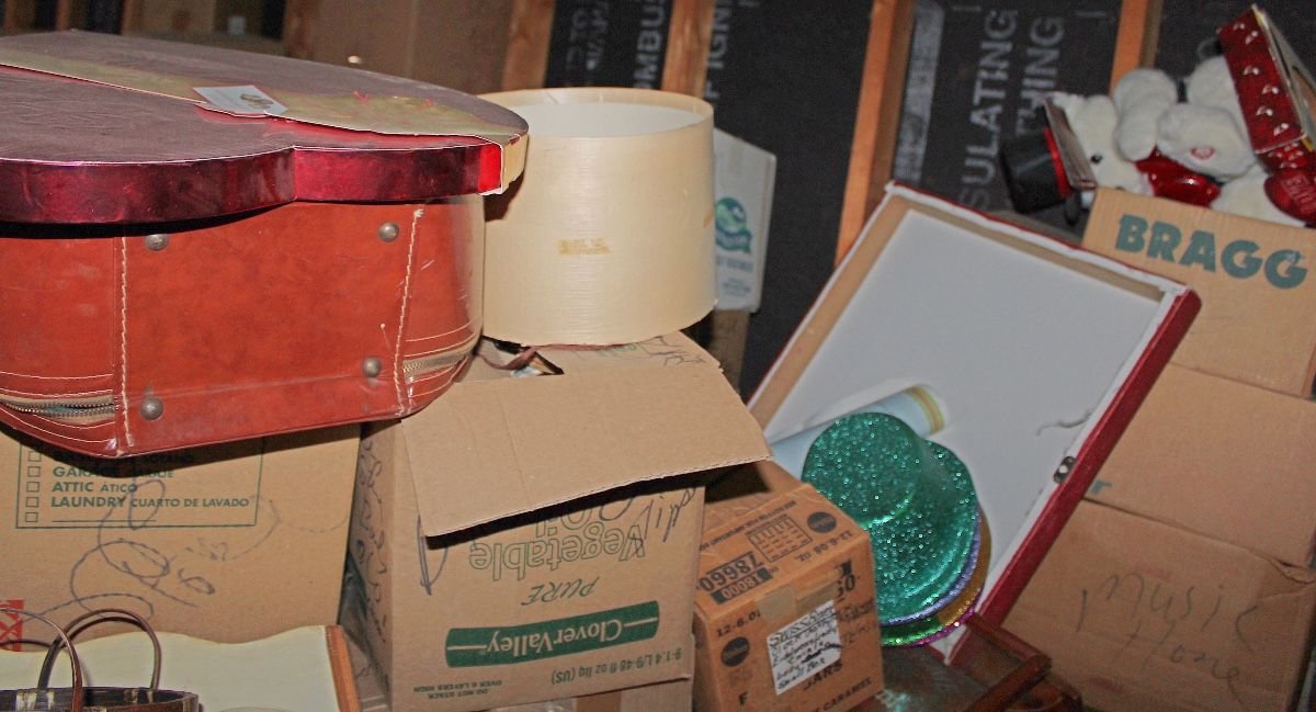 Image for EMERGENCY ANTIQUE DEALER'S INDOOR MYSTERY ESTATE AUCTION