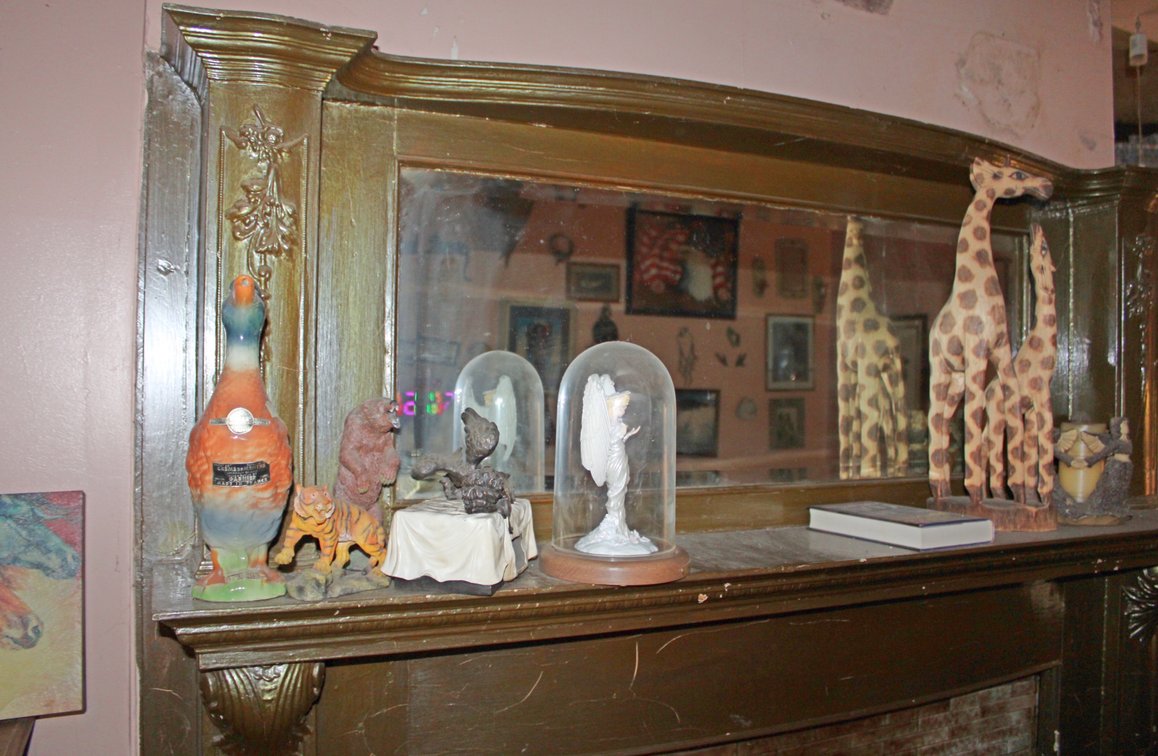 Image for TREASURE HUNTER'S LIVING ESTATE AUCTION