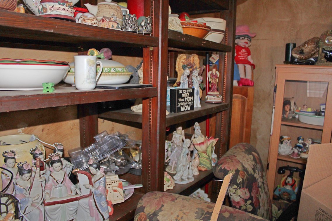 Image for TREASURE HUNTER'S LIVING ESTATE AUCTION