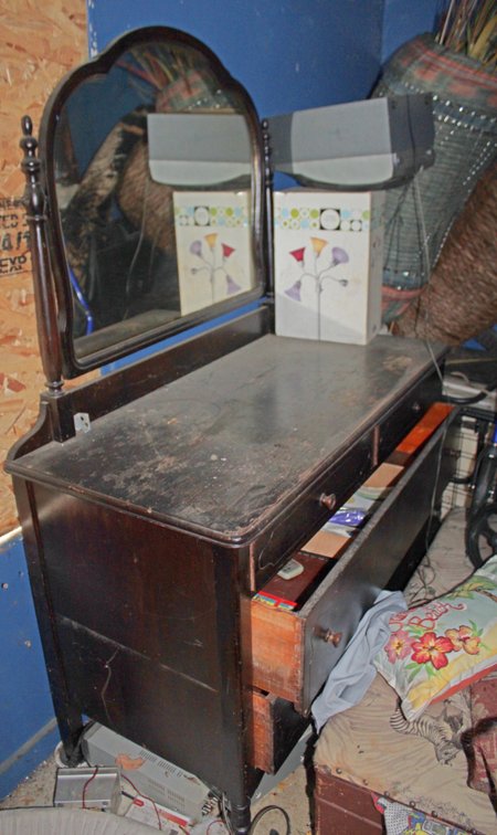 Image for TREASURE HUNTER'S LIVING ESTATE AUCTION
