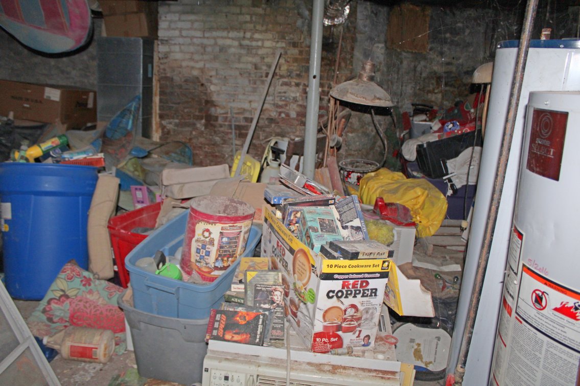 Image for TREASURE HUNTER'S LIVING ESTATE AUCTION