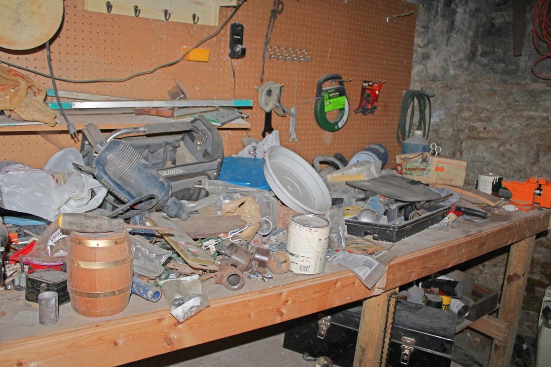 Image for TREASURE HUNTER'S LIVING ESTATE AUCTION