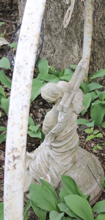 Image for TREASURE HUNTER'S LIVING ESTATE AUCTION