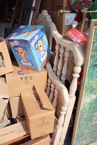 Image for INDOOR ANTIQUE DEALER'S ESTATE AUCTION