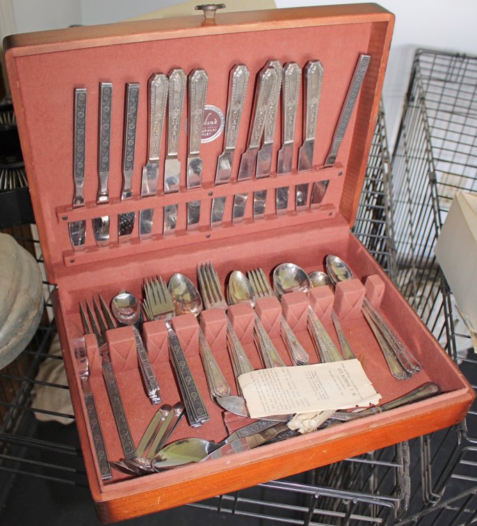 Image for LAST MINUTE COMPLETE ESTATE AUCTION