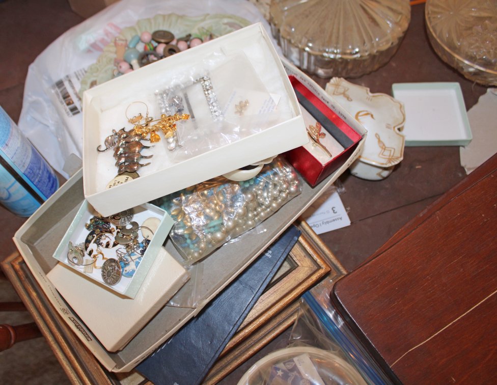 Image for LAST MINUTE COMPLETE ESTATE AUCTION