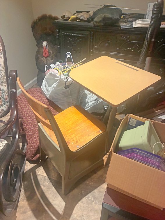 Image for MOVING AUCTION