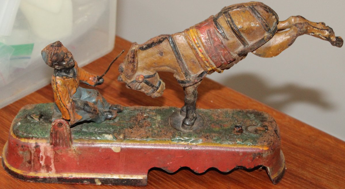 Image for INDOOR ANTIQUE DEALER'S ESTATE AUCTION
