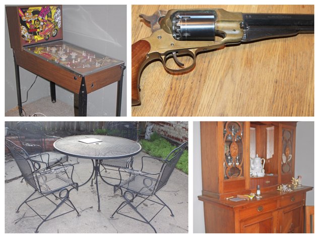 Image for LIVING ESTATE AUCTION
