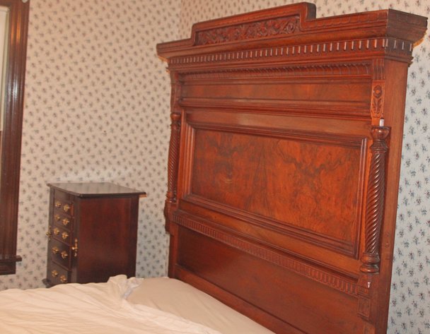 Image for ANTIQUE ESTATE AUCTION