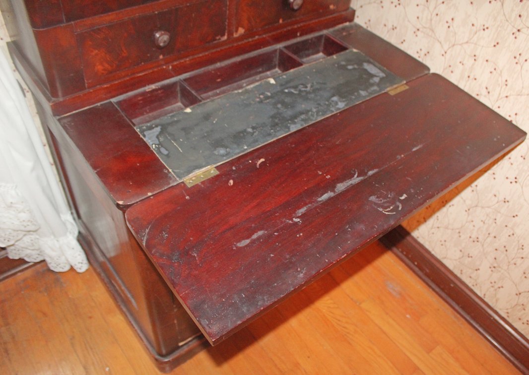 Image for ANTIQUE ESTATE AUCTION