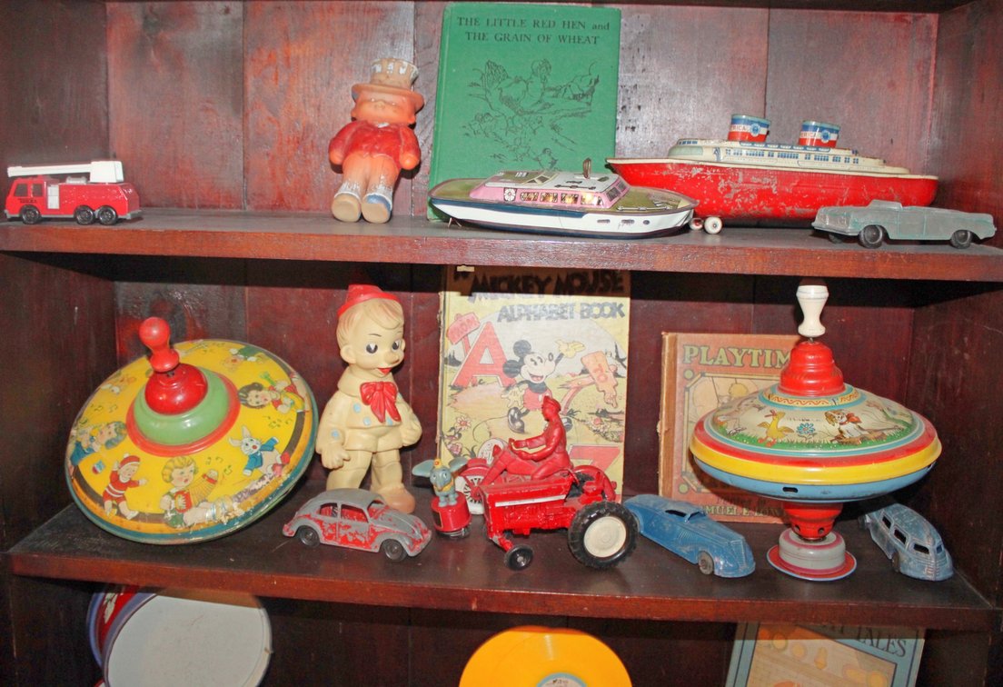 Image for ANTIQUE ESTATE AUCTION