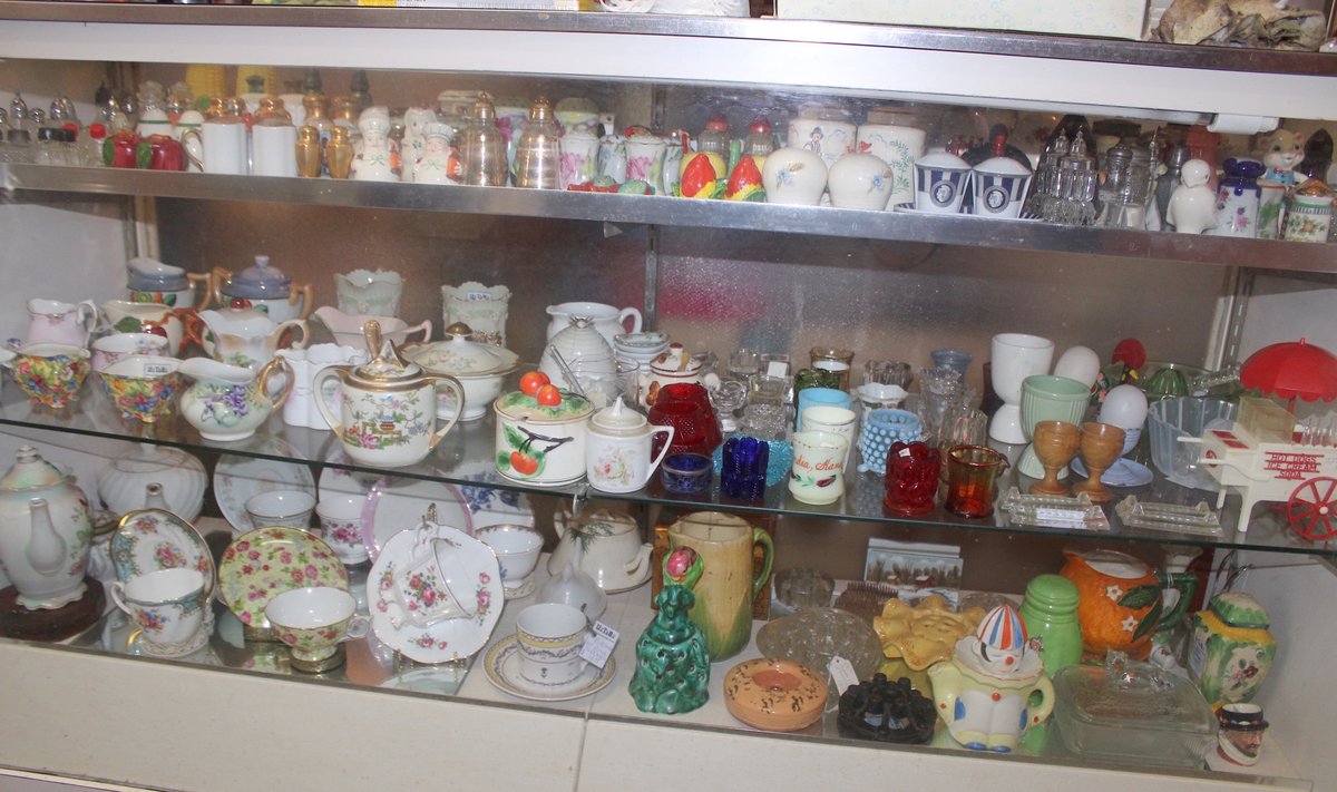 Image for IMPORTANT UPDATE! ANTIQUE STORE LIQUIDATION AUCTION PART 1