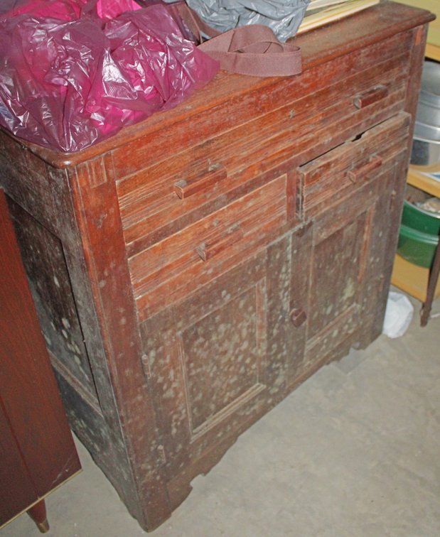 Image for FANTASTIC INDOOR COLLECTOR'S 2-RING ESTATE AUCTION