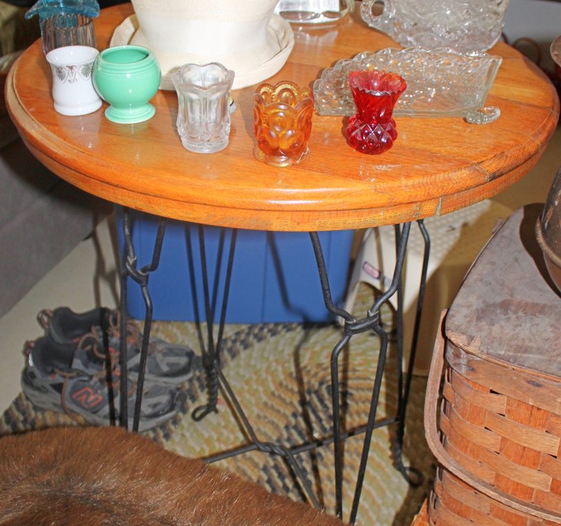 Image for FANTASTIC INDOOR COLLECTOR'S 2-RING ESTATE AUCTION